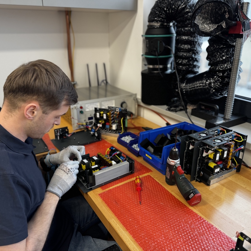 超声波焊接设备